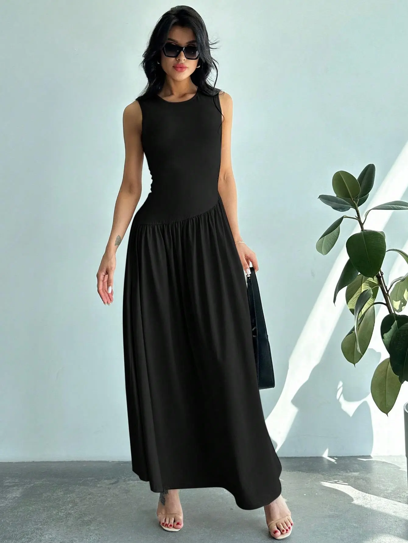 Sleeveless Ruched Waist Solid SHEIN Dress